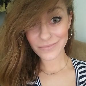 Meet your Posher, Stacey